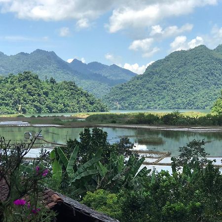 Hoang Quan Homestay Ba Be Exteriör bild