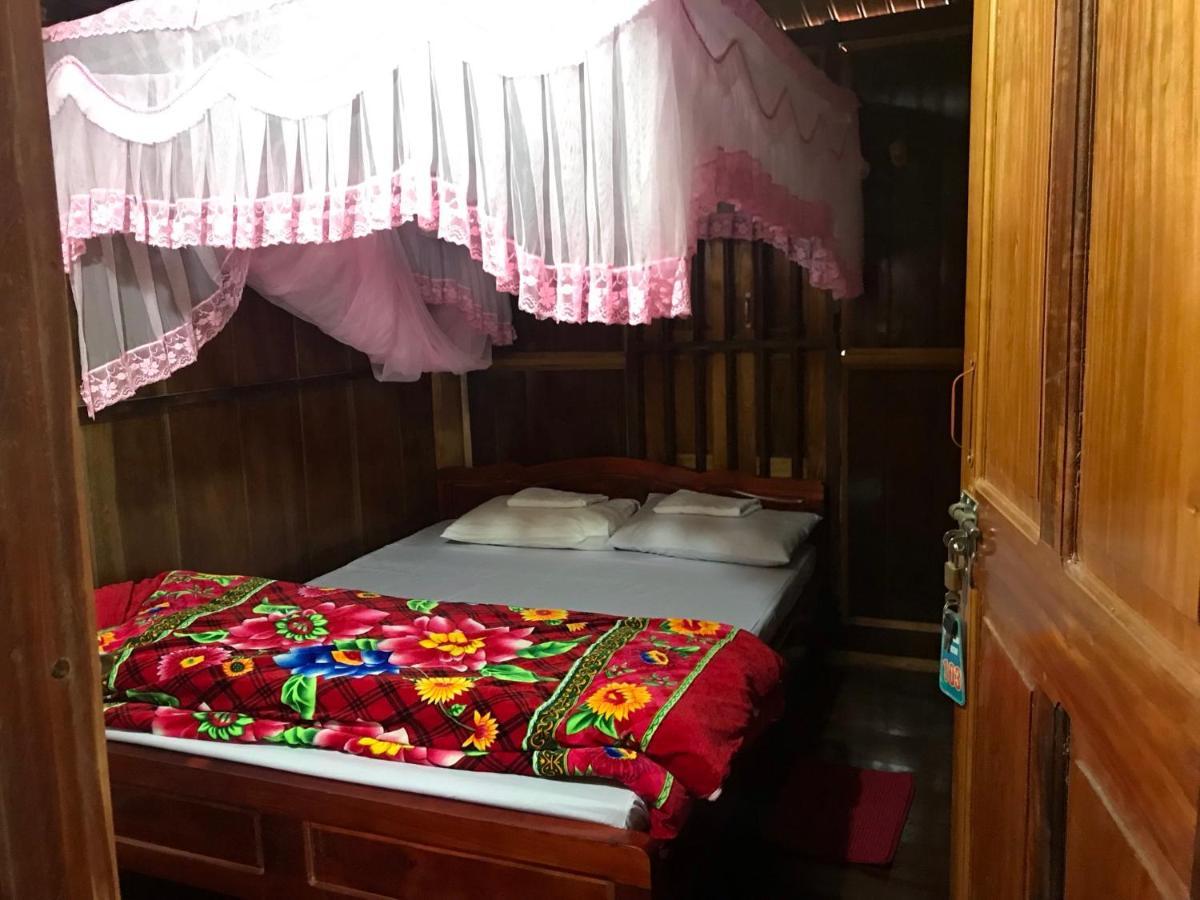 Hoang Quan Homestay Ba Be Exteriör bild