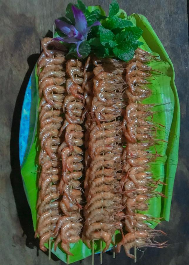 Hoang Quan Homestay Ba Be Exteriör bild