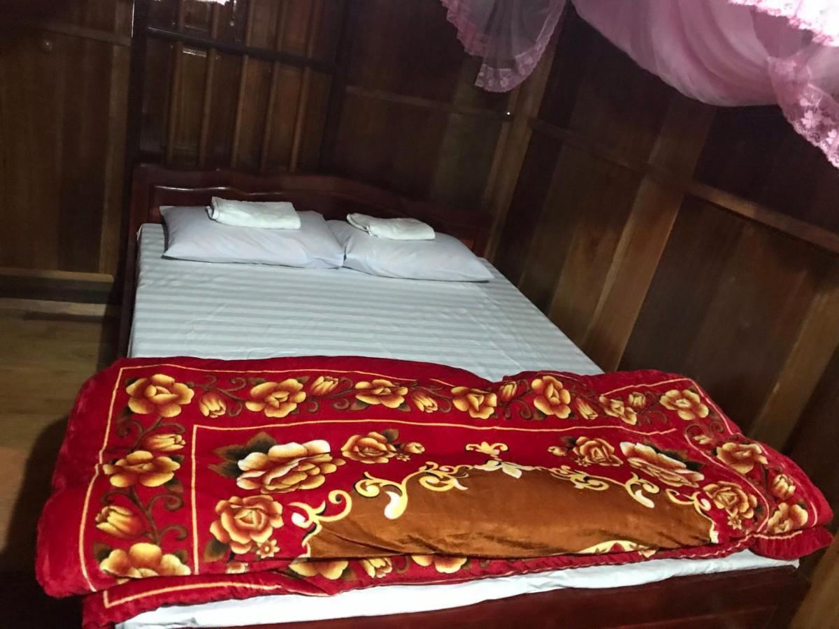 Hoang Quan Homestay Ba Be Exteriör bild