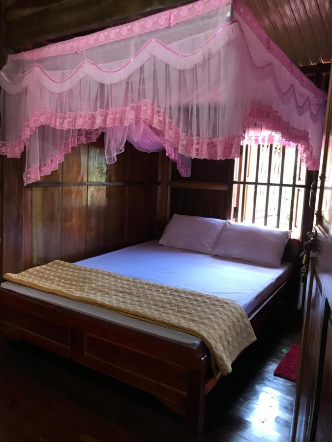 Hoang Quan Homestay Ba Be Exteriör bild
