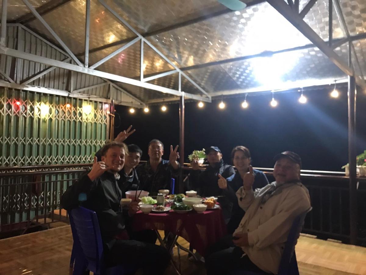 Hoang Quan Homestay Ba Be Exteriör bild