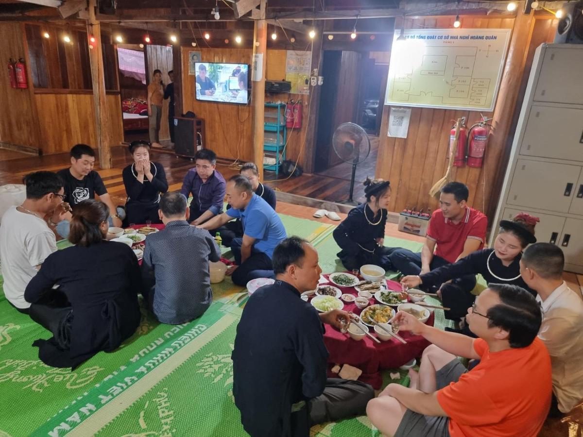 Hoang Quan Homestay Ba Be Exteriör bild